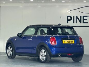 MINI HATCH 1.5 Cooper Classic Hatchback 3dr Petrol Manual Euro 6 (s/s) (136