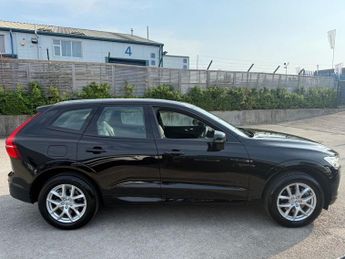 VOLVO XC60 2.0 D4 Momentum Pro SUV 5dr Diesel Auto AWD-2 OWNER CAR-HEATED B