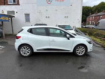 RENAULT CLIO 1.2 16V Dynamique Nav Hatchback 5dr Petrol Manual Euro 6 (75 ps)