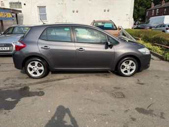 TOYOTA AURIS 1.6 V-Matic TR Hatchback 5dr Petrol MultiMode Euro 5 (132 ps)