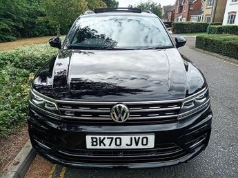 VOLKSWAGEN TIGUAN 2.0 TDI R-Line Tech SUV 5dr Diesel DSG Euro 6 (s/s) (150 ps).*AU