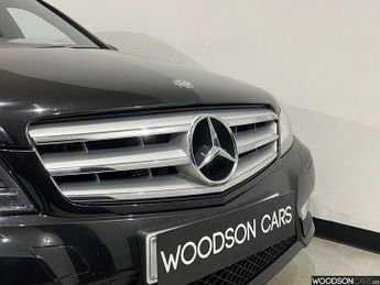 MERCEDES-BENZ C-CLASS 1.6 C180 AMG Sport Plus Saloon 4dr Petrol G-Tronic+ Euro 6 (s/s)