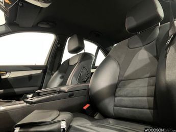 MERCEDES-BENZ C-CLASS 1.6 C180 AMG Sport Plus Saloon 4dr Petrol G-Tronic+ Euro 6 (s/s)
