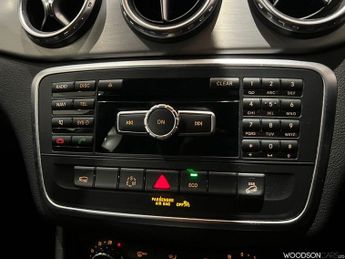 MERCEDES-BENZ GLA 2.1 GLA220 CDI AMG Line SUV 5dr Diesel 7G-DCT 4MATIC Euro 6 (s/s