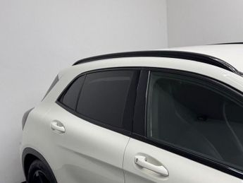 MERCEDES-BENZ GLA 2.1 GLA220 CDI AMG Line SUV 5dr Diesel 7G-DCT 4MATIC Euro 6 (s/s