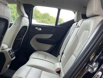 VOLVO XC40 1.5 XC40 Inscription Pro T3 Auto 5dr