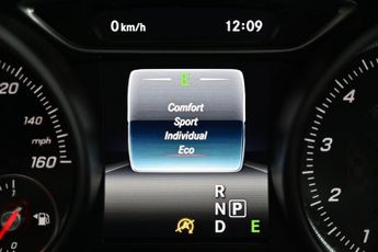 MERCEDES-BENZ A-CLASS 2.0 A250 AMG (Premium) Hatchback 5dr Petrol 7G-DCT 4MATIC Euro 6