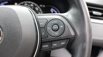 TOYOTA RAV4 2.5 VVT-h Icon SUV 5dr Petrol Hybrid CVT Euro 6 (s/s) (218 ps)