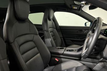 PORSCHE TAYCAN Performance Plus 93.4kWh 4S Sport Turismo 5dr Electric Auto 4WD 