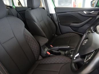 SKODA KAMIQ 1.0 TSI SE SUV 5dr Petrol DSG Euro 6 (s/s) (115 ps)