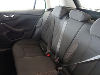 SKODA KAMIQ 1.0 TSI SE SUV 5dr Petrol DSG Euro 6 (s/s) (115 ps)