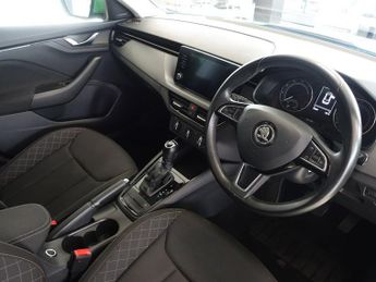SKODA KAMIQ 1.0 TSI SE SUV 5dr Petrol DSG Euro 6 (s/s) (115 ps)