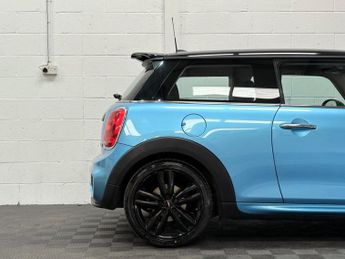 MINI HATCH 1.5 Cooper Hatchback 3dr Petrol Manual Euro 6 (s/s) (136 ps)