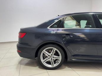 AUDI A4 2.0 TDI S line Saloon 4dr Diesel S Tronic Euro 6 (s/s) (150 ps)