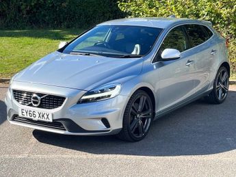 Volvo V40 2.0 T5 R-Design Pro Hatchback 5dr Petrol Auto Euro 6 (s/s) (245 