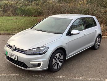 Volkswagen Golf 35.8kWh e-Golf Hatchback 5dr Electric Auto (136 ps)
