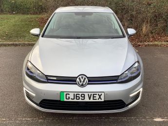 VOLKSWAGEN E-GOLF 35.8kWh e-Golf Hatchback 5dr Electric Auto (136 ps)