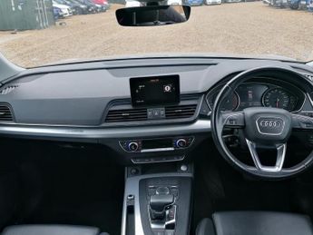 AUDI Q5 2.0 TDI Sport SUV 5dr Diesel S Tronic quattro Euro 6 (s/s) (190 