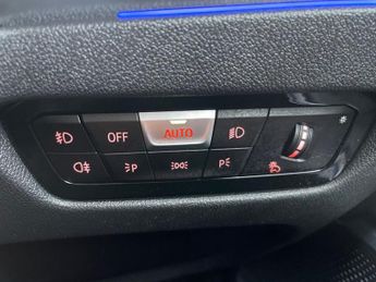 BMW 3 SERIES 2.0 330i Sport Saloon 4dr Petrol Auto Euro 6 (s/s) (258 ps)