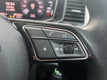 AUDI A1 1.0 TFSI 30 Sport Sportback 5dr Petrol S Tronic Euro 6 (s/s) (11