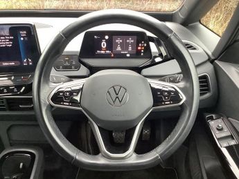 VOLKSWAGEN ID.3 Pro Performance 58kWh Life Hatchback 5dr Electric Auto (204 ps)