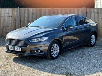 FORD MONDEO 2.0 TiVCT Titanium Saloon 4dr Petrol Hybrid CVT Euro 6 (s/s) (18