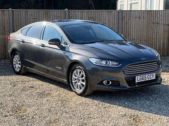 FORD MONDEO 2.0 TiVCT Titanium Saloon 4dr Petrol Hybrid CVT Euro 6 (s/s) (18