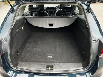 VAUXHALL ASTRA 1.4i Turbo Elite Sports Tourer 5dr Petrol Auto Euro 6 (s/s) (150