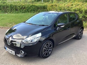 Renault Clio 1.2 16V Dynamique MediaNav Hatchback 5dr Petrol Manual Euro 5 (7