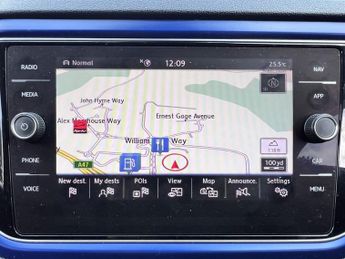 VOLKSWAGEN T-ROC 2.0 TSI R SUV 5dr Petrol DSG 4Motion Euro 6 (s/s) (300 ps)