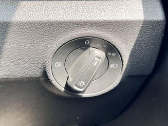 VOLKSWAGEN T-ROC 2.0 TSI R SUV 5dr Petrol DSG 4Motion Euro 6 (s/s) (300 ps)