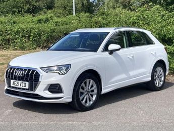 Audi Q3 1.5 TFSI CoD 35 Sport SUV 5dr Petrol S Tronic Euro 6 (s/s) (150 
