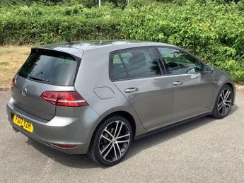 VOLKSWAGEN GOLF 2.0 TDI BlueMotion Tech GTD Hatchback 5dr Diesel DSG Euro 6 (s/s