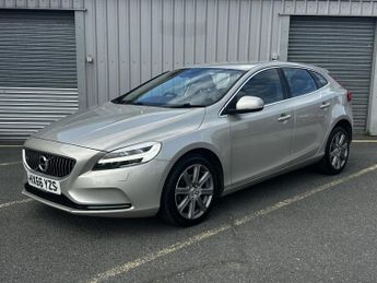 Volvo V40 2.0 D2 Inscription Hatchback 5dr Diesel Manual Euro 6 (s/s) (120