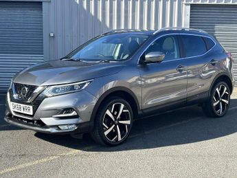 Nissan Qashqai 1.6 DIG-T Tekna SUV 5dr Petrol Manual Euro 6 (s/s) (163 ps)