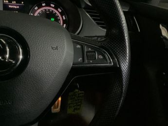 SKODA OCTAVIA 2.0 TDI vRS Estate 5dr Diesel DSG Euro 6 (s/s) (184 ps)