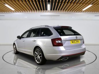 SKODA OCTAVIA 2.0 TDI vRS Estate 5dr Diesel DSG Euro 6 (s/s) (184 ps)