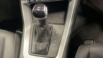 AUDI Q3 1.5 TFSI CoD 35 Technik SUV 5dr Petrol S Tronic Euro 6 (s/s) (15
