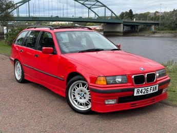 BMW 3 SERIES 2.5 325tds Touring 5dr Diesel Automatic (143 bhp)