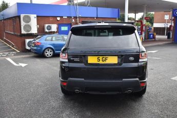 LAND ROVER RANGE ROVER SPORT 3.0 SD V6 HSE SUV 5dr Diesel Auto 4WD Euro 6 (s/s) (306 ps)