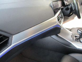 BMW 3 SERIES 2.0 320d M Sport Saloon 4dr Diesel Auto xDrive Euro 6 (s/s) (190