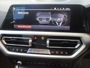 BMW 3 SERIES 2.0 320d M Sport Saloon 4dr Diesel Auto xDrive Euro 6 (s/s) (190