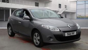 Renault Megane 1.6 16V Dynamique TomTom Hatchback 5dr Petrol Manual Euro 5 (110