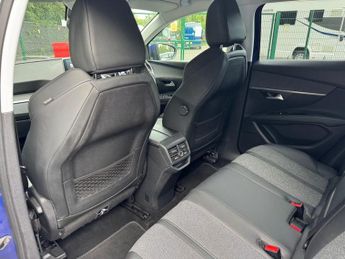 PEUGEOT 3008 1.6 PureTech Allure SUV 5dr Petrol EAT Euro 6 (s/s) (180 ps)