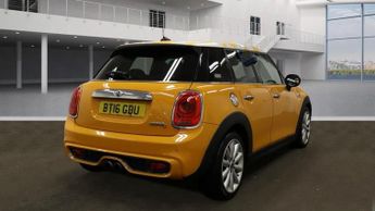 MINI HATCH 2.0 Cooper S Hatchback 5dr Petrol Auto Euro 6 (s/s) (192 ps)