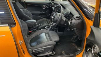 MINI HATCH 2.0 Cooper S Hatchback 5dr Petrol Auto Euro 6 (s/s) (192 ps)