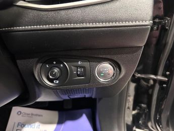 MG MG5 52.5kWh Exclusive Estate 5dr Electric Auto (156 ps)