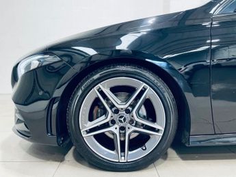 MERCEDES-BENZ A-CLASS 1.5 A180d AMG Line (Executive) Hatchback 5dr Diesel 7G-DCT Euro 