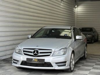 MERCEDES-BENZ C-CLASS 1.6 C180 BlueEfficiency AMG Sport Coupe 2dr Petrol G-Tronic+ Eur