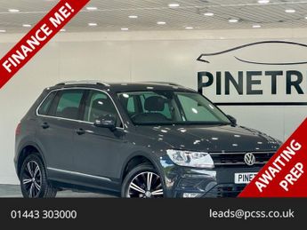 VOLKSWAGEN TIGUAN 2.0 TDI SE Navigation SUV 5dr Diesel DSG 4Motion Euro 6 (s/s) (1
